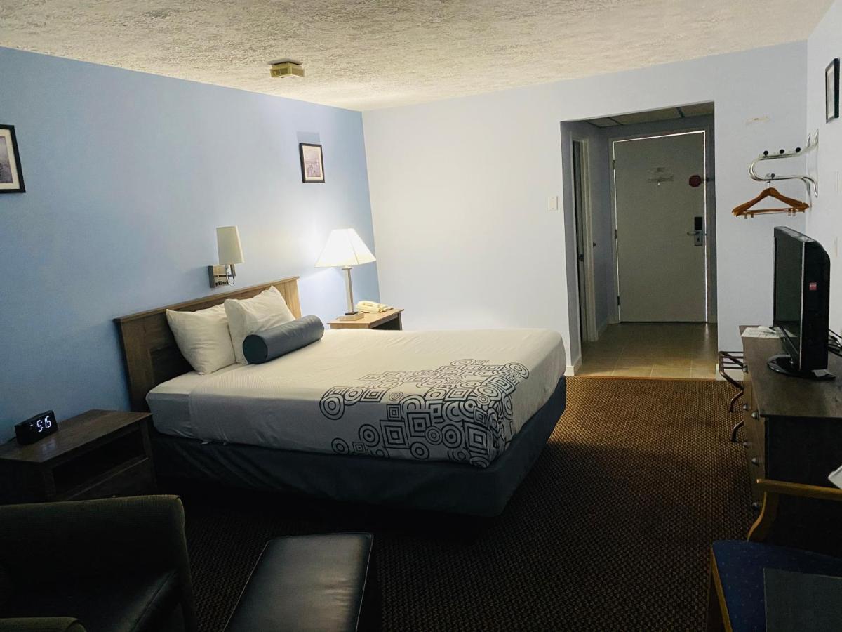 شيبوغن Fleetwood Inn Suites المظهر الخارجي الصورة