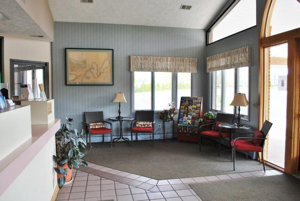 شيبوغن Fleetwood Inn Suites المظهر الخارجي الصورة